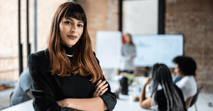 Executive Presence Redefined: Ash Kay Demystifies the Power of Presence