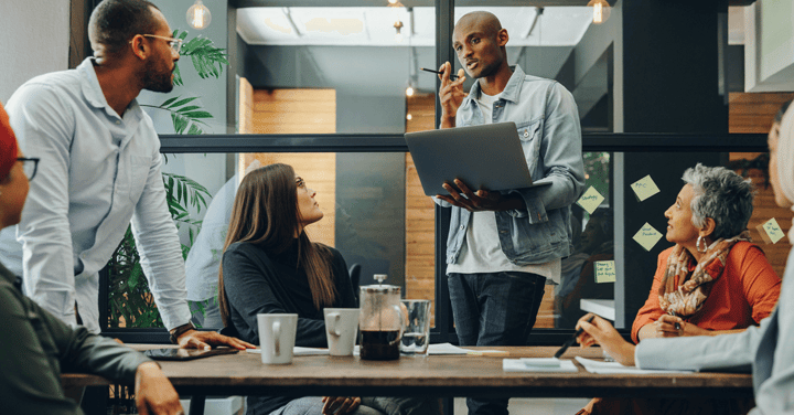 What Makes a Great Leader? The Art of Letting Others Shine